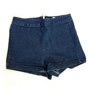 High-waisted jean shorts